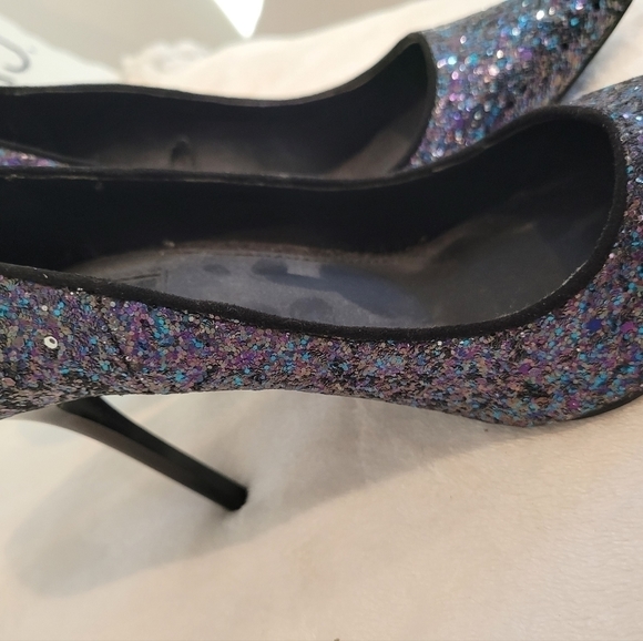 𝅺GLITTER heels! - Picture 2 of 7